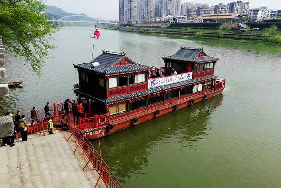 江西景德镇打造昌江水上客运旅游新项目